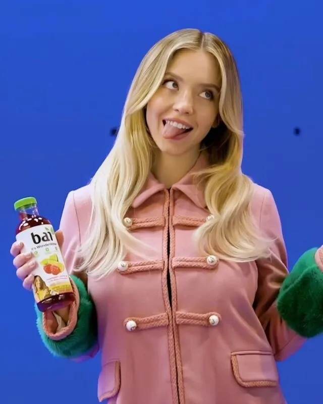 Shooting with @sydney_sweeney is like sipping on Bai: lots of flavor and loaded with good stuff like electrolytes and antioxi