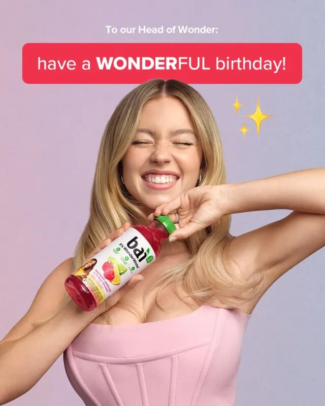 HBD to our Head of Wonder, @sydney_sweeney! 🎉🎈